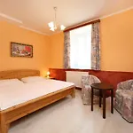 Penzion Zamecka Zahrada Guest house