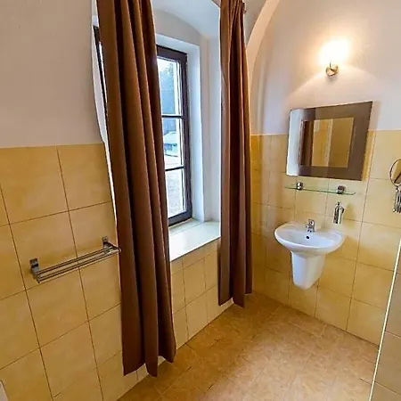 Zamecka Zahrada Pensionat 3*