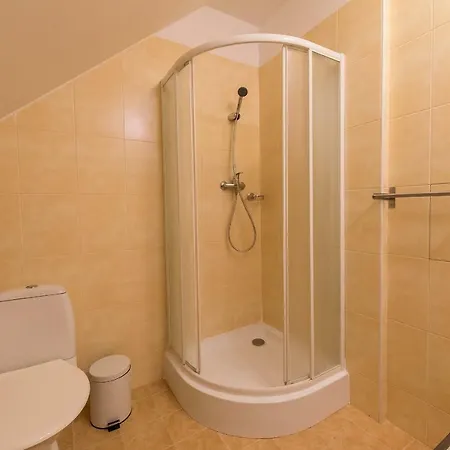 Zámecká Zahrada 3*