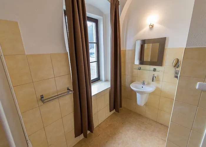 Zamecka Zahrada Pensjonat 3*