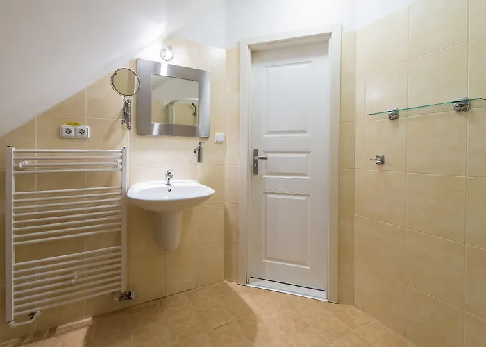 Zamecka Zahrada Gæstehus 3*